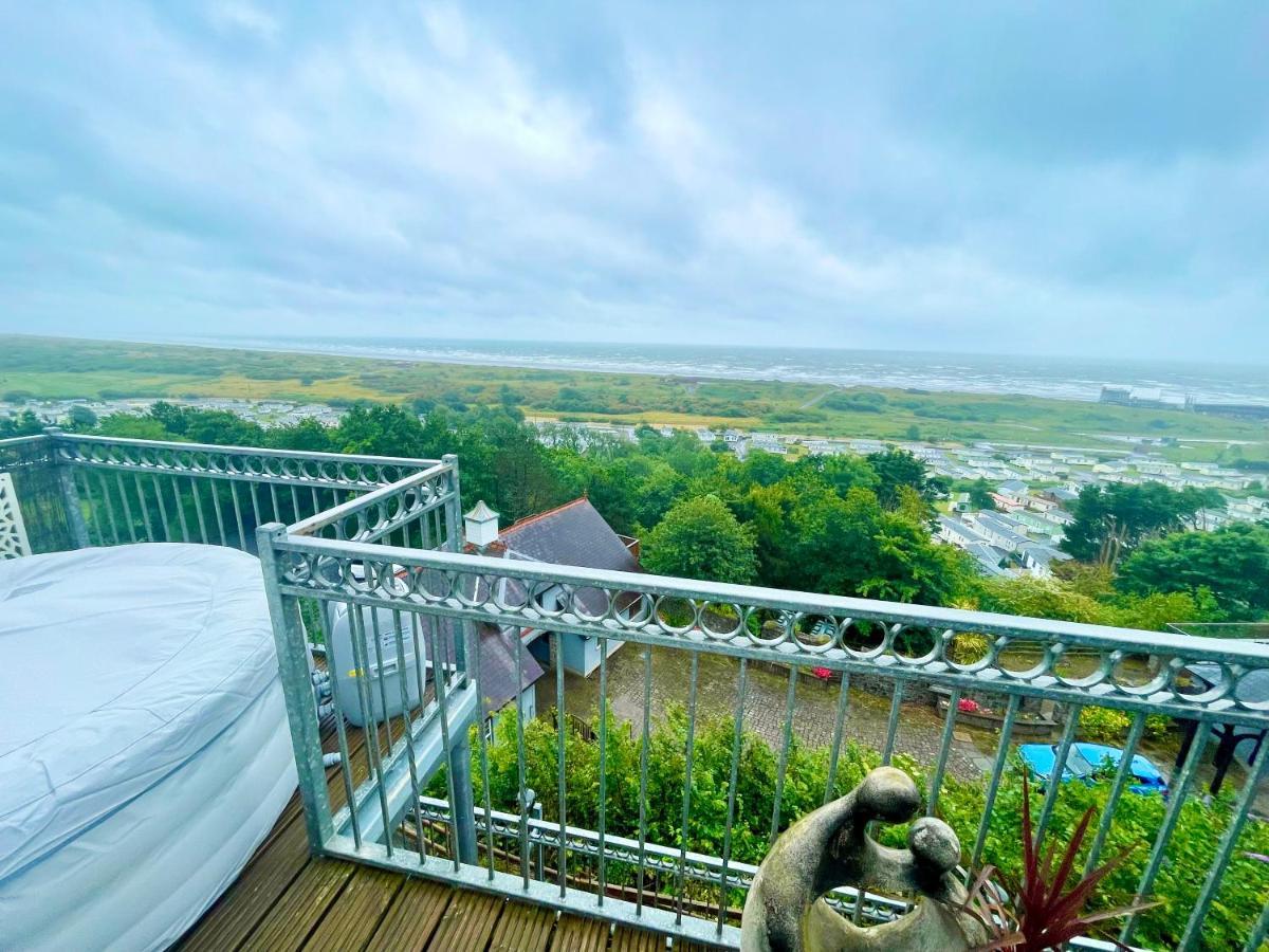 The Mermaids Watch Pendine Dog Friendly With Cymru Holidays Bagian luar foto